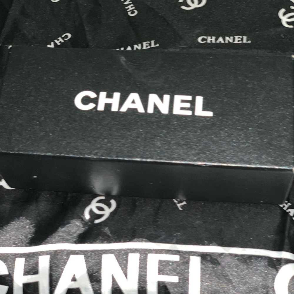 Empty box